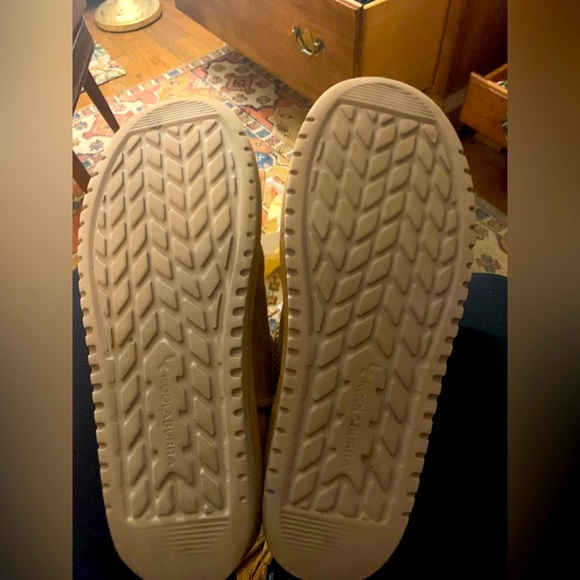 Like new Koolaburra By Ugg Boots, Size 8 - Picture 6 of 9